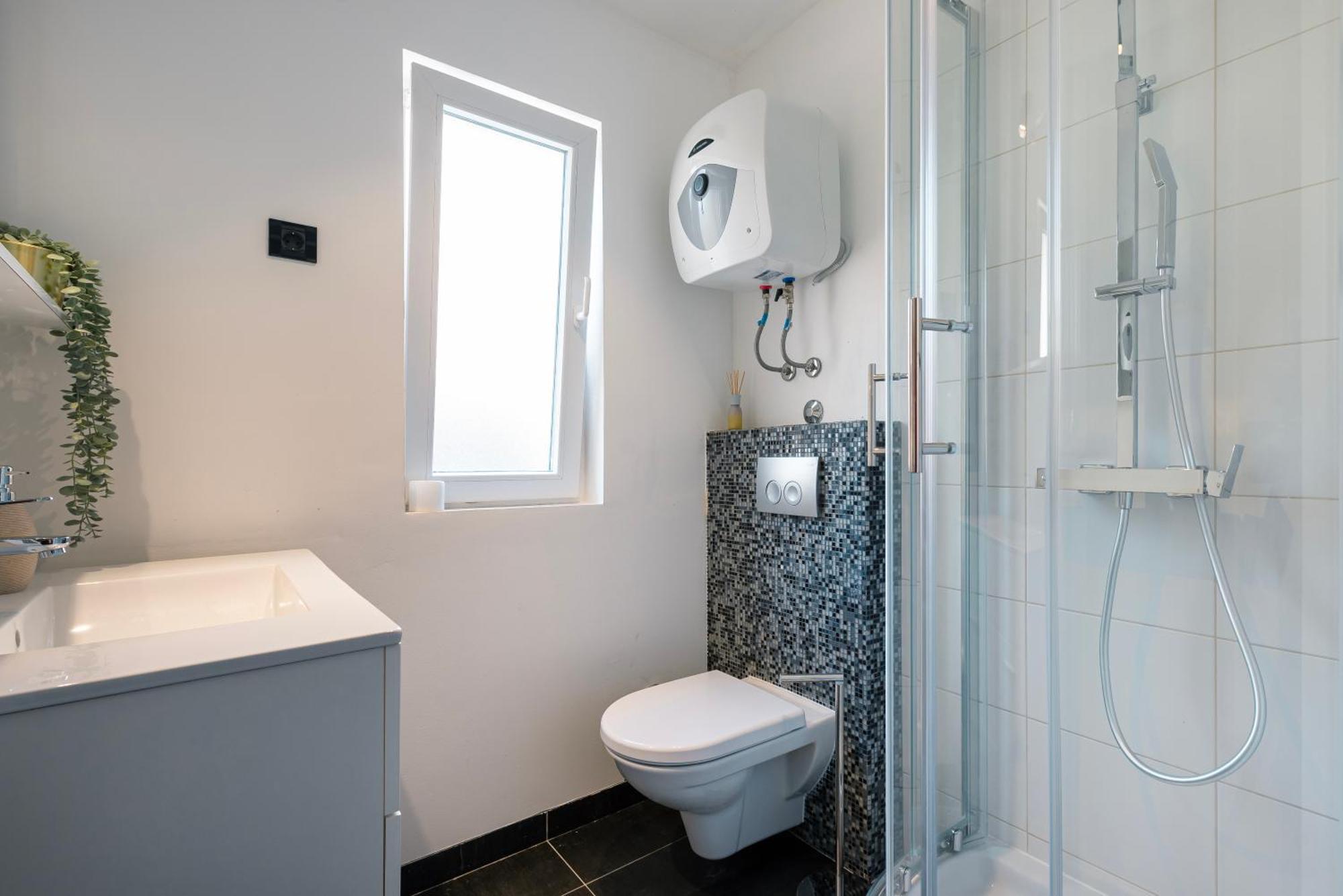 City Break Studio Apartments Шибеник Экстерьер фото